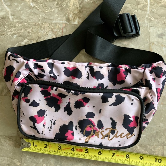 Justice Girls Fanny Pack Pink - Cheetah Print - Picture 5 of 7